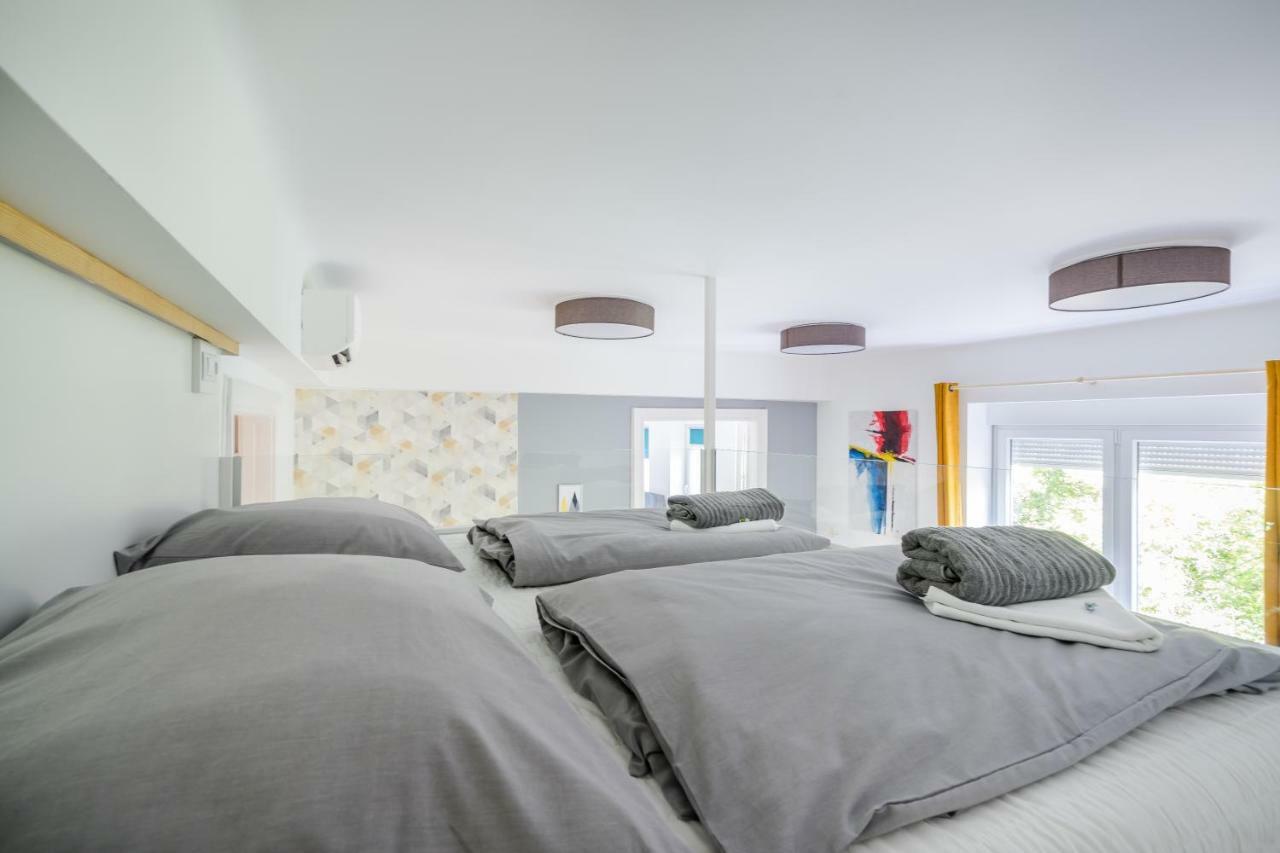 Bpr Color Fusion Home With A/C Budapest Exterior foto