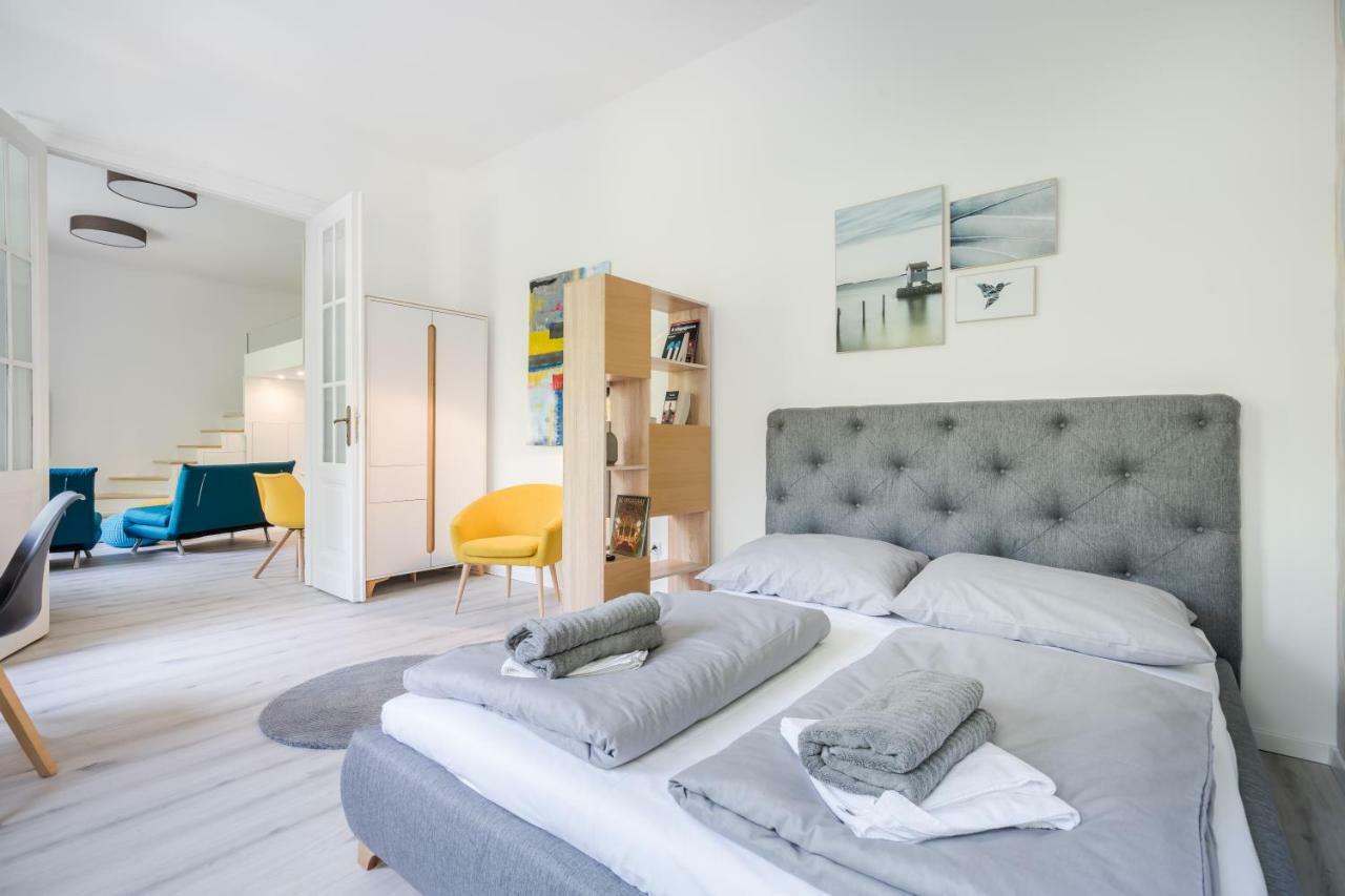 Bpr Color Fusion Home With A/C Budapest Exterior foto